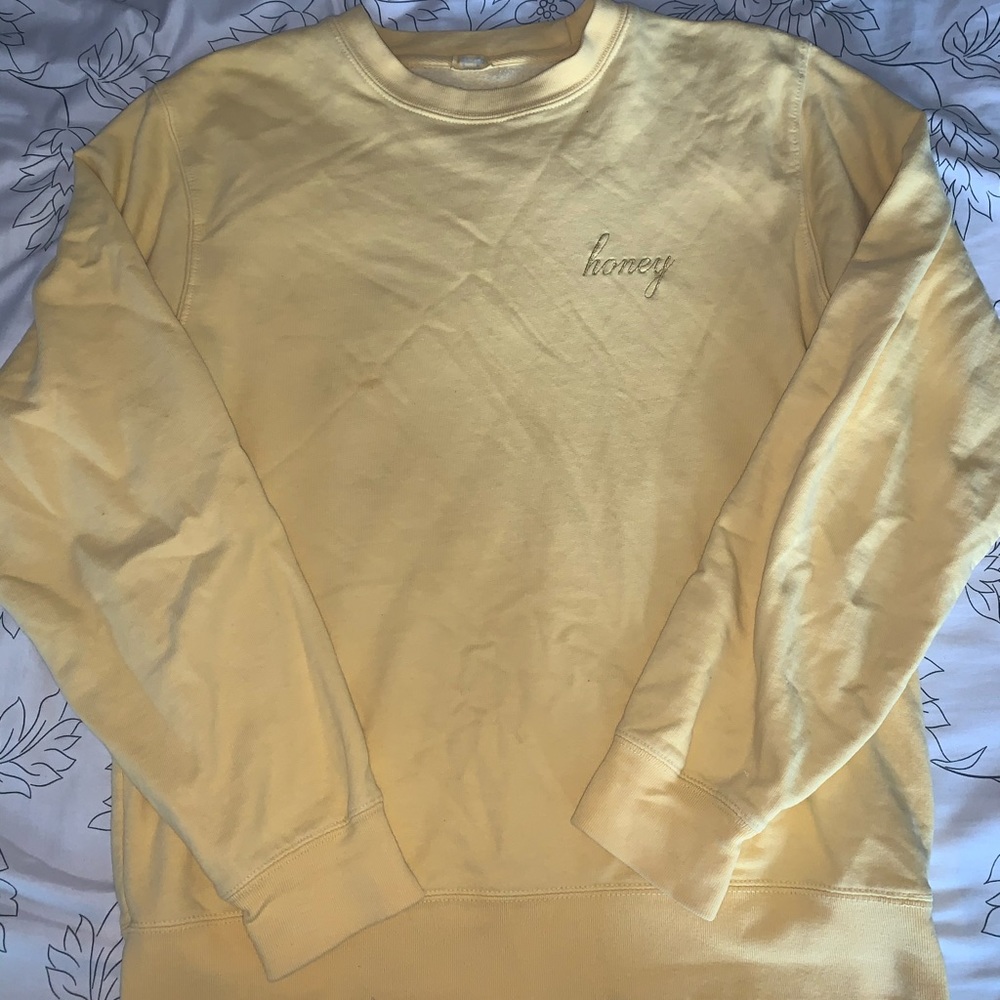 Brandy Melville honey crew neck